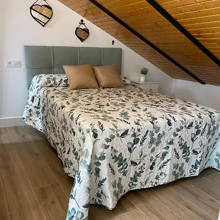 Casa Secunda Romar Homestay *