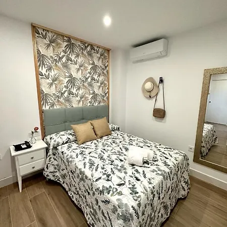 Casa Secunda Romar Homestay *
