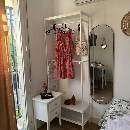 Homestay Casa Secunda Romar *